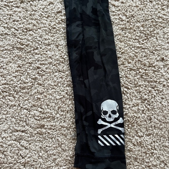 Camo Leggings Lululemon - Picture 7 of 7